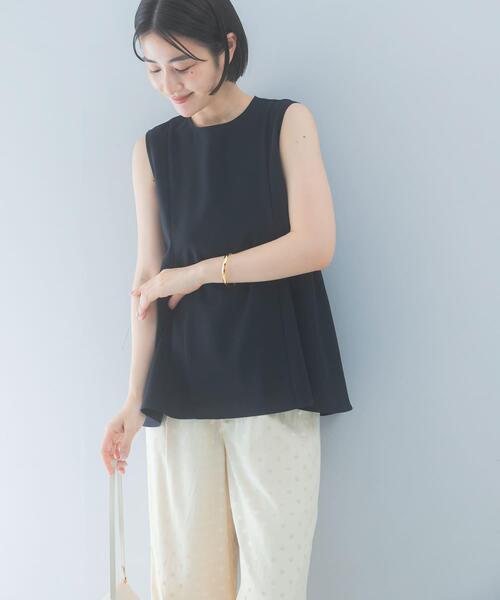 URBAN RESEARCH ROSSO WOMEN(アーバンリサーチ ロッソ)の「クールタッチ吸水速乾フレアブラウス(シャツ/ブラウス・レディース・イエロー系その他/アイボリー/ネイビー・FREE)」の15枚目の写真