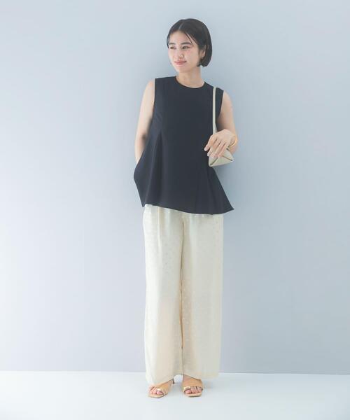 URBAN RESEARCH ROSSO WOMEN(アーバンリサーチ ロッソ)の「クールタッチ吸水速乾フレアブラウス(シャツ/ブラウス・レディース・イエロー系その他/アイボリー/ネイビー・FREE)」の19枚目の写真