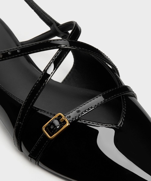 CHARLES & KEITH(チャールズ & キース)の「Maybelle メイベル パテント ストラッピー スリングバック フラット(パンプス・レディース・アイボリー/バーガンディー/ブラック系その他6・22.5cm/23cm/23.5cm/24.5cm/25cm/25.5cm)」の20枚目の写真