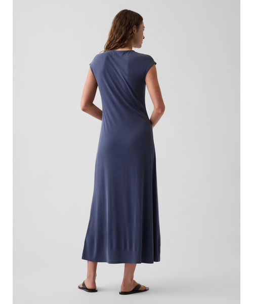 GAP(ギャップ)の「キャップスリーブ マキシワンピース(ワンピース・レディース・ネイビー/ブラック・XS/S/XXS)」の5枚目の写真