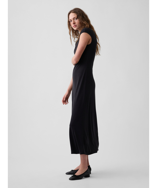GAP(ギャップ)の「キャップスリーブ マキシワンピース(ワンピース・レディース・ネイビー/ブラック・XS/S/XXS)」の7枚目の写真