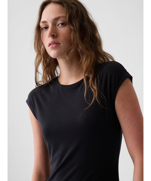 GAP(ギャップ)の「キャップスリーブ マキシワンピース(ワンピース・レディース・ネイビー/ブラック・XS/S/XXS)」の6枚目の写真