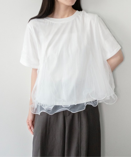 on:nue(オンニュ)の「【on:nue】チュールドッキング半袖Tシャツ(Tシャツ/カットソー・レディース・グレー/ブラック/ホワイト・FREE)」の4枚目の写真