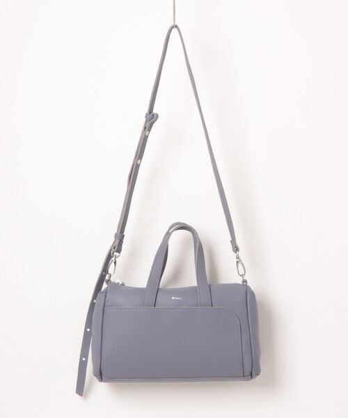 Beau're(ヴュレ)の「【BEAURE】カウレザー ショルダー付 フロントポケットボストンバッグ B-26307(ショルダーバッグ・レディース・パープル/キャメル・FREE)」の1枚目の写真