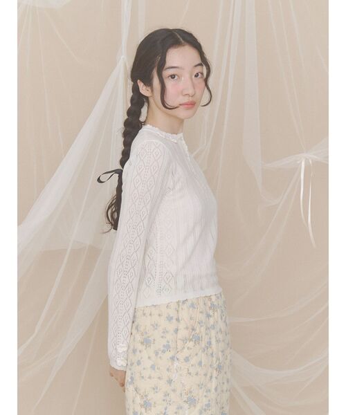 merry jenny(メリージェニー)の「floral pointelle knit(ニット/セーター・レディース・ピンク/チャコールグレー/オフホワイト・FREE)」の16枚目の写真