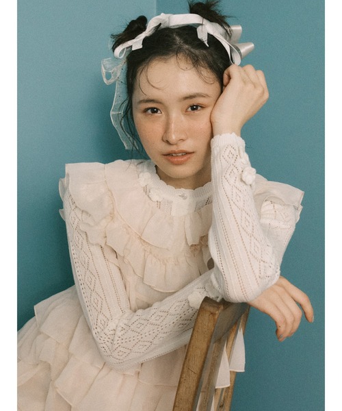 merry jenny(メリージェニー)の「floral pointelle knit(ニット/セーター・レディース・ピンク/チャコールグレー/オフホワイト・FREE)」の1枚目の写真