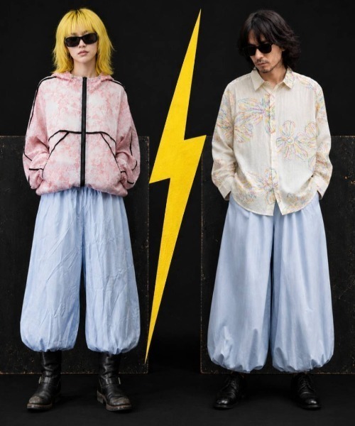 KAMINARI_TOKIO（カミナリトキオ）の「カラーバルーンパンツ（チノパンツ・レディース・ホワイト/ブラック/イエロー/ブルー/ピンク・FREE）」の3枚目の写真