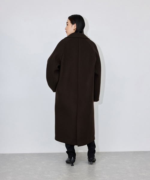 ADAM ET ROPE'(アダムエロペ)の「【定番】ウールボンディングラグランロングコート(ステンカラーコート・レディース・ブラウン/ブラック/ベージュ/ダークブラウン/キャメル・36/38)」の9枚目の写真