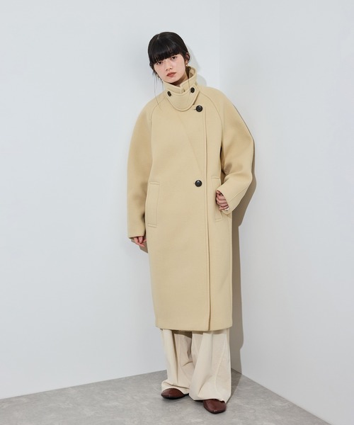 ADAM ET ROPE'(アダムエロペ)の「【定番】ウールボンディングラグランロングコート(ステンカラーコート・レディース・ブラウン/ブラック/ベージュ/ダークブラウン/キャメル・36/38)」の11枚目の写真