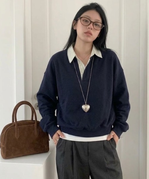 Teem Store(チームストア)の「ストライプシャツ襟 レイヤード風スウェット(スウェット・レディース・ネイビー・M)」の13枚目の写真