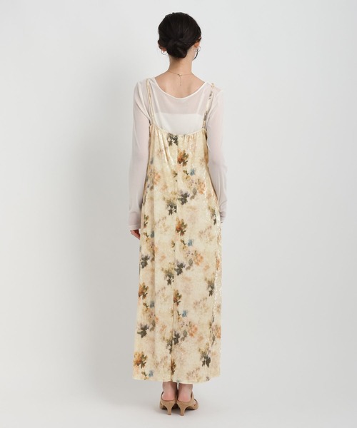 Andemiu(アンデミュウ)の「ボカシフラワーベロアキャミワンピース/1067424(ワンピース・レディース・オレンジ/カーキ・FREE)」の14枚目の写真