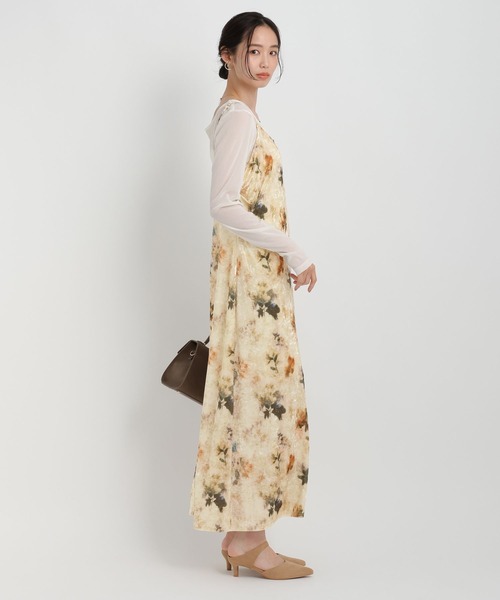 Andemiu(アンデミュウ)の「ボカシフラワーベロアキャミワンピース/1067424(ワンピース・レディース・オレンジ/カーキ・FREE)」の13枚目の写真
