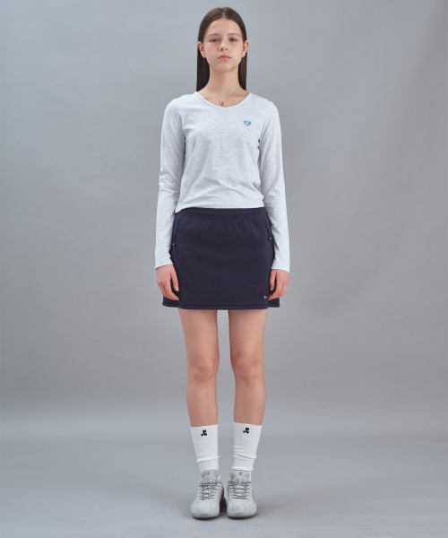 Rest&Recreation(レストアンドレクリエーション)の「FLEECE MINI SKIRT - NAVY(スカート・レディース・その他・SMALL/MEDIUM)」の4枚目の写真