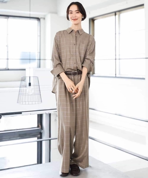 MICHEL KLEIN（ミッシェル・クラン）の「[セットアップ対応]ラメチェックオーバーシャツ（シャツ/ブラウス・レディース・グレー/モカ・38）」の4枚目の写真