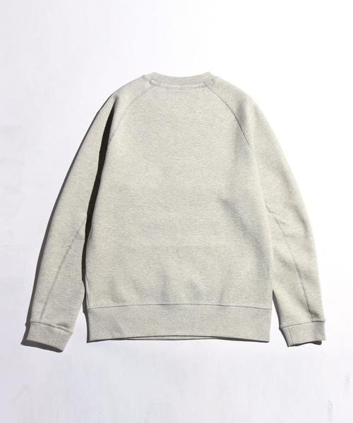 NIKE（ナイキ）の「＜NIKE（ナイキ）＞ TECH C/N SWT/スウェット◆（スウェット・メンズ・ブラック/グレー・SMALL/MEDIUM/LARGE）」の3枚目の写真