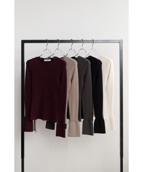 Her lip to（ハーリップトゥー）の「Essential Rib Knit Top（Tシャツ/カットソー・レディース・ベージュ/オフホワイト/ブラック/アッシュブラウン/バーガンディー・S/M）」の14枚目の写真