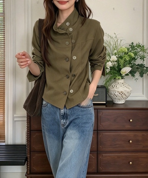 FAVORITO(ファヴォリート)の「スタンドカラーダブルブレストジャケット(その他アウター・レディース・ブラック/グリーン/モカ・F)」の8枚目の写真