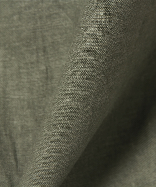 LBC（エルビーシー）の「リネンレーヨンVネックプルオーバー（Tシャツ/カットソー・レディース・グレー/オリーブ・MEDIUM/LARGE）」の3枚目の写真