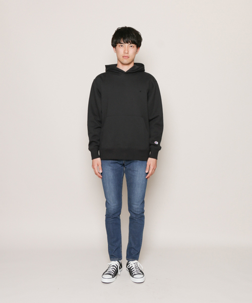 Champion（チャンピオン）の「Champion/チャンピオン別注プルパーカー（パーカー・メンズ・ブラック/オフホワイト/グレー・LARGE/MEDIUM）」の9枚目の写真