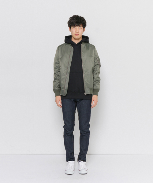 Champion（チャンピオン）の「Champion/チャンピオン別注プルパーカー（パーカー・メンズ・ブラック/オフホワイト/グレー・LARGE/MEDIUM）」の4枚目の写真