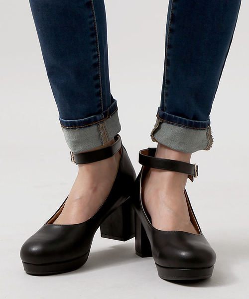 WEGO（ウィゴー）の「WEGO/ストラップパンプス（パンプス・レディース・ブラック/インディゴブルー/キャメル/グレー/レッド/ピンク・LARGE/MEDIUM）」の2枚目の写真