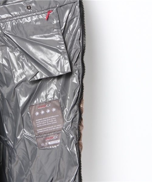 Ray BEAMS（レイビームス）の「DUVETICA / ACE（ダウンジャケット/コート・レディース・ブラック/グリーン系その他/ベージュ/ブラウン系その他/インディゴブルー/ネイビー/その他2/オリーブ/ブルー系その他・38/40）」の17枚目の写真