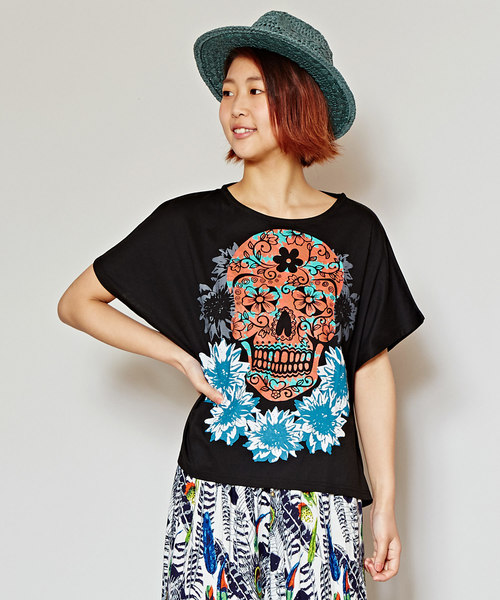 チャイハネ(チャイハネ)の「【チャイハネ】ギャラリーTシャツ(Tシャツ/カットソー・レディース・ブラック/カーキ/ホワイト/ブルー/グレー・FREE)」の3枚目の写真