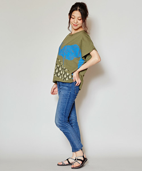 チャイハネ(チャイハネ)の「【チャイハネ】ギャラリーTシャツ(Tシャツ/カットソー・レディース・ブラック/カーキ/ホワイト/ブルー/グレー・FREE)」の17枚目の写真