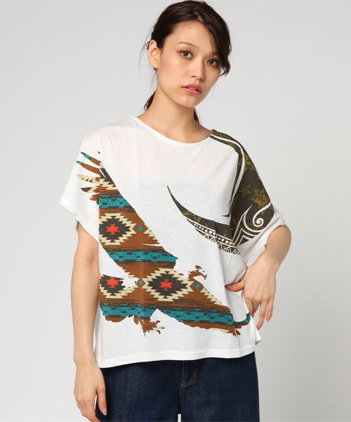 チャイハネ(チャイハネ)の「【チャイハネ】ギャラリーTシャツ(Tシャツ/カットソー・レディース・ブラック/カーキ/ホワイト/ブルー/グレー・FREE)」の2枚目の写真