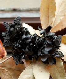 黒いお花とレースのクリップ＊