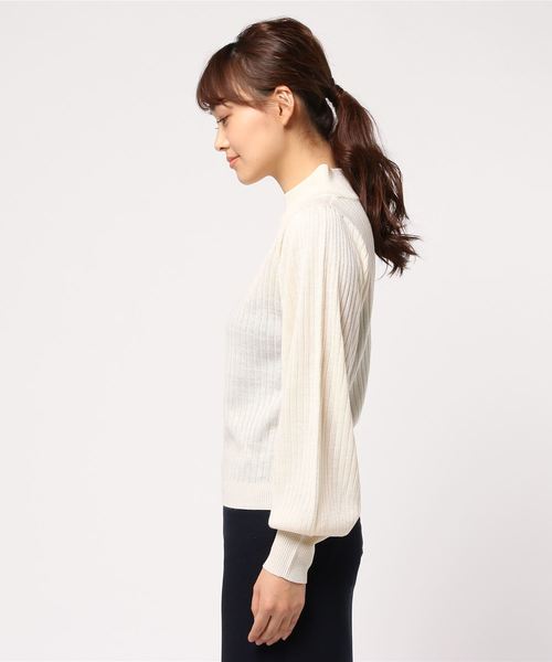 earth music&ecology（アースミュージックアンドエコロジー）の「・パフワイドリブニットプルオーバー（ニット/セーター・レディース・ブラック/スモークピンク/ライトグレー/キャメル/ダークグリーン/アイボリー・M/S）」の7枚目の写真