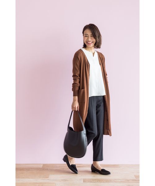 NATURAL BEAUTY BASIC（ナチュラルビューティーベーシック）の「【雑誌掲載】サイドラウンドショルダー（ショルダーバッグ・レディース・ブラック/ボルドー・ﾌﾘ-）」の5枚目の写真