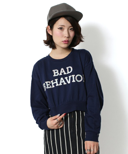 WEGO（ウィゴー）の「WEGO/オーロラワッペンスウェット（スウェット・レディース・ブラック/杢グレー/グリーン/ネイビー・FREE）」の4枚目の写真