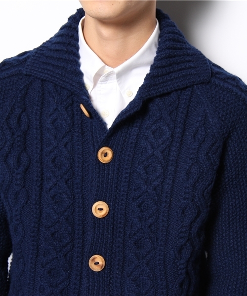 SHIPS(シップス)の「INVERALLAN: J&S アラン ポロカーディガン(カーディガン/ボレロ・メンズ・チャコールグレー/グリーン/ネイビー・40/38)」の8枚目の写真