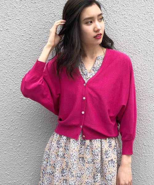 PICCIN（ピッチン）の「接触冷感ドルマンスリーブカーディガン（カーディガン/ボレロ・レディース・ネイビー/オフホワイト/ピンク/イエロー・MEDIUM）」の4枚目の写真