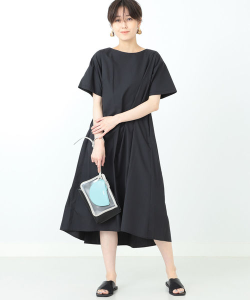 Ray BEAMS（レイビームス）の「Ray BEAMS / バック プリーツ ボートネック ワンピース（ワンピース・レディース・カーキ/ブラック/ブルー・0/1）」の12枚目の写真