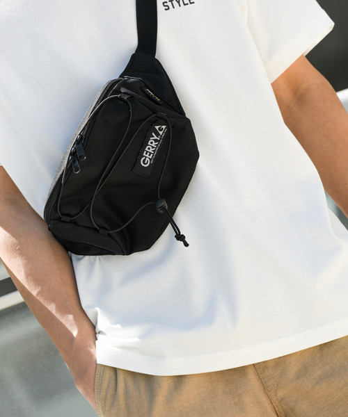 GERRY（ジェリー）の「【GERRY（ジェリー）】ウエストバッグ（ボディバッグ/ウエストポーチ・メンズ・ブラック/ベージュ・ONE SIZE）」の2枚目の写真