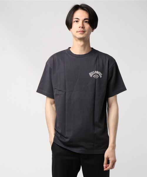 BILLABONG(ビラボン)の「ドロップショルダーTシャツ BILLABONG AJ011-221(Tシャツ/カットソー・メンズ・チャコールグレー/ラベンダー/カリビアンブルー・M/L)」の2枚目の写真