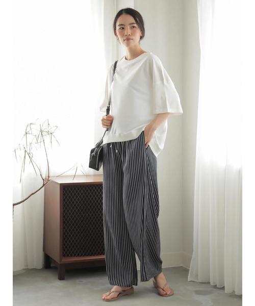 AMERICAN HOLIC（アメリカンホリック）の「脇切替立体カットプルオーバー（Tシャツ/カットソー・レディース・オフホワイト/ブルー/ブラック/カーキ・FREE）」の20枚目の写真