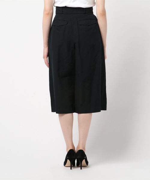 MARGARET HOWELL（マーガレットハウエル）の「YARN DYE COTTON LINEN（その他パンツ・レディース・ネイビー/カーキ・1/2/3）」の10枚目の写真