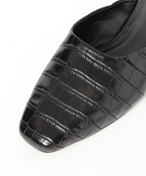 LOWRYS FARM（ローリーズファーム）の「フラットミュール　844105（サンダル・レディース・ブラック/ブラウン・MEDIUM/LARGE）」の8枚目の写真