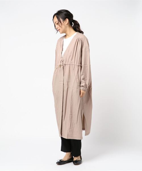 STYLEBLOCK（スタイルブロック）の「ナイロンタッチツイルドロストガウンコート（その他アウター・レディース・ブラック/ベージュ/ブラウン/キャメル・M）」の4枚目の写真