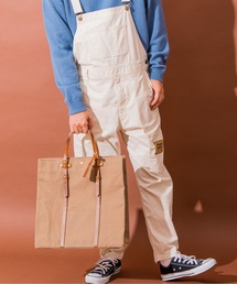 kisora（キソラ）の「【kissora/キソラ】 日本製 イタリアンレザー 500mlペットボトル収納可 A4サイズ対応 ブッテーロ スクエアトート（L）（トートバッグ）」