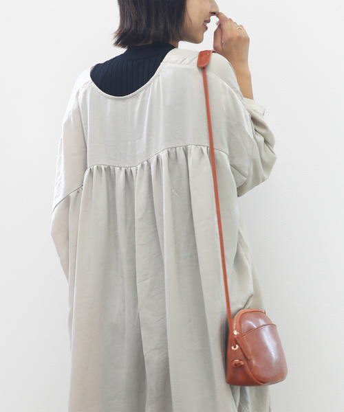 Classicalelf クラシカルエルフ の Vネック ロングサテン シャツワンピース シャツワンピース Wear