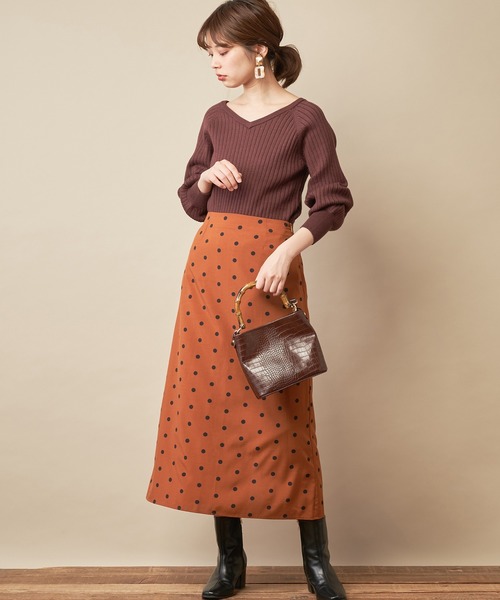 natural couture(ナチュラルクチュール)の「前後2WAY太リブゆるニット(ニット/セーター・レディース・ダークブラウン/パープル/サックスブルー/アイボリー/ピンクベージュ・FREE)」の9枚目の写真