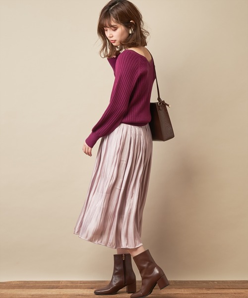 natural couture(ナチュラルクチュール)の「前後2WAY太リブゆるニット(ニット/セーター・レディース・ダークブラウン/パープル/サックスブルー/アイボリー/ピンクベージュ・FREE)」の15枚目の写真