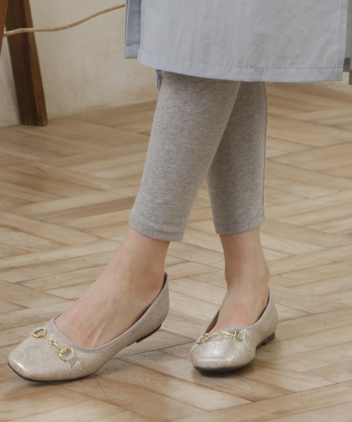 minky me!（ミンキーミー）の「走れるスクエアトゥビット付きフラットパンプス（パンプス・レディース・シルバー/ブラック×グリーン/D/E/パイソン/ブラック系その他2/ベージュ系その他2・23/24/25/22.5/24.5/23.5）」の7枚目の写真