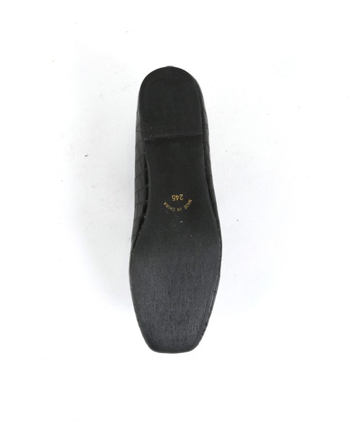 minky me!（ミンキーミー）の「走れるスクエアトゥビット付きフラットパンプス（パンプス・レディース・シルバー/ブラック×グリーン/D/E/パイソン/ブラック系その他2/ベージュ系その他2・23/24/25/22.5/24.5/23.5）」の14枚目の写真