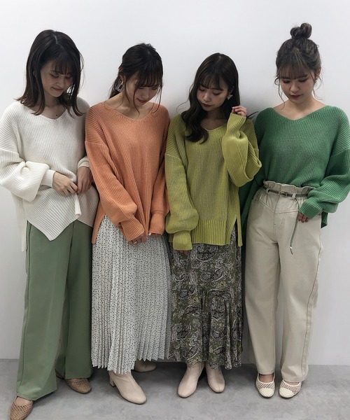 one after another NICE CLAUP（ワンアフターアナザーナイスクラップ）の「春のにじいろ ニット（ニット/セーター・レディース・ブラック/ベージュ/グリーン・FREE）」の11枚目の写真