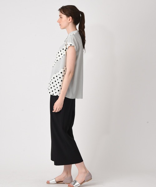 RAW FUDGE（ローファッジ）の「イレギュラードット切替ブラウス（シャツ/ブラウス・レディース・ブラック/オフホワイト/ネイビー・M）」の4枚目の写真